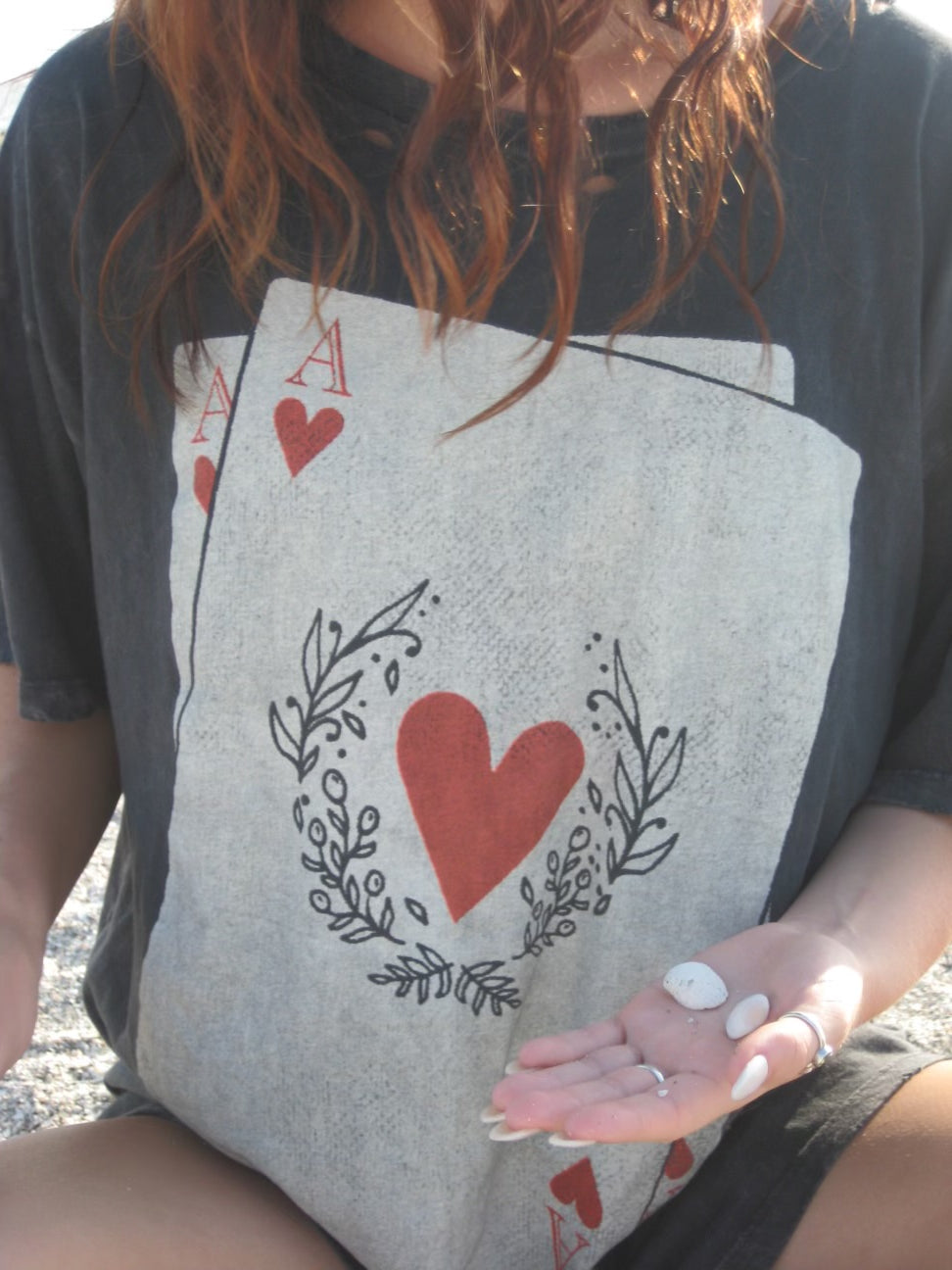 ACE of HEARTS DISTREESSED OVERSIZED GRAPHIC TEE