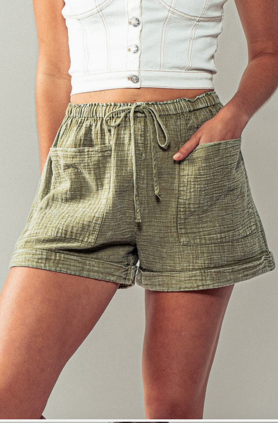 MINERAL WASHED SHORTS